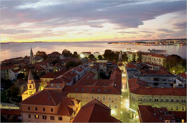 The Mellow Monkey Hostel Zadar Buitenkant foto
