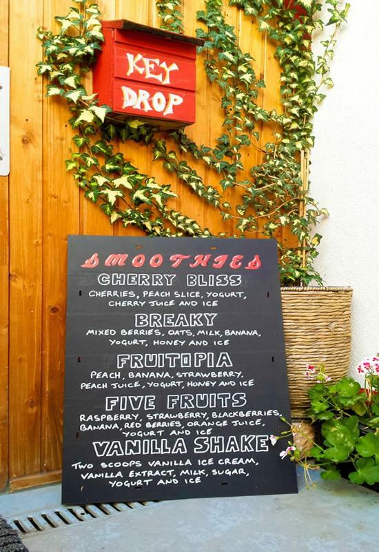 The Mellow Monkey Hostel Zadar Buitenkant foto